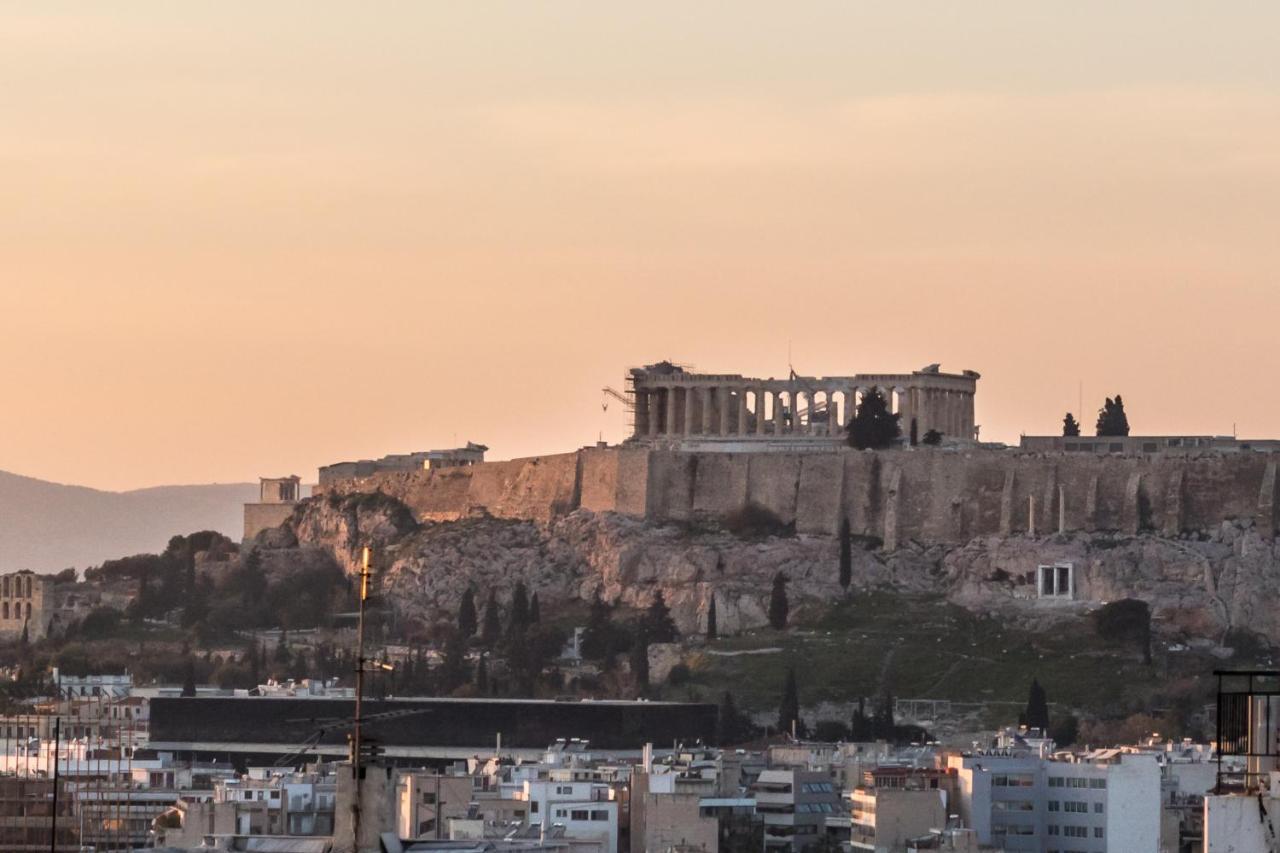 Renovated 3 Bedroom Apt With Acropolis View Афины Экстерьер фото